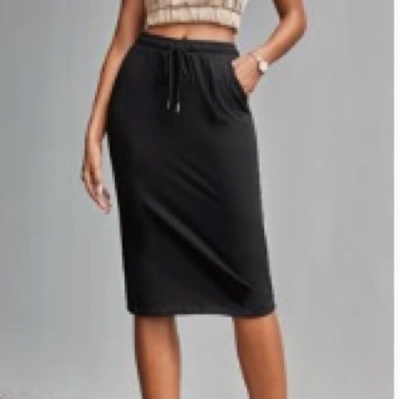 SHEIN Dresses & Skirts - Black Mid-length Casual Black Skirt Size XS NEW